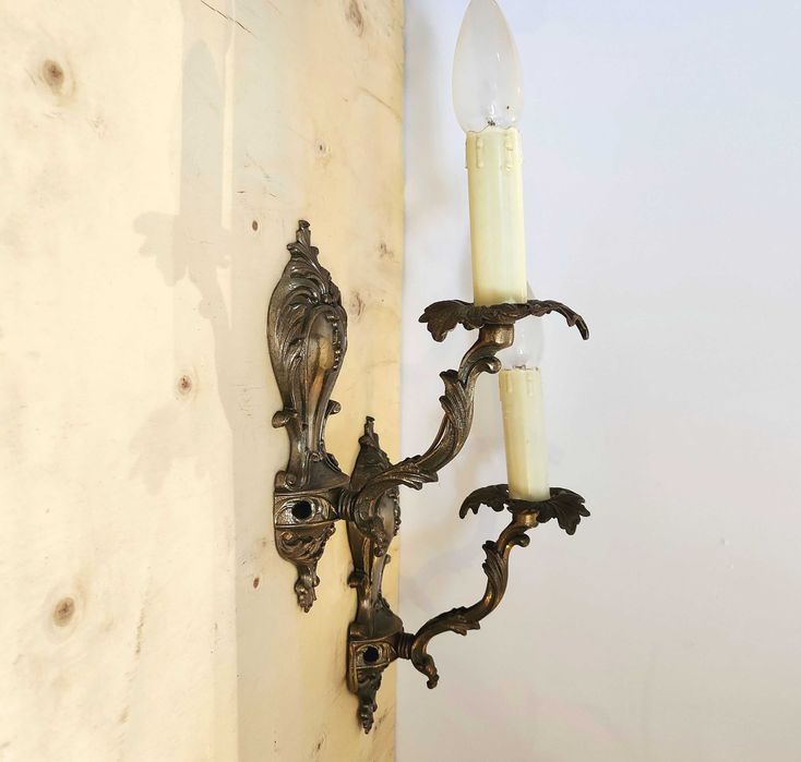 Чифт бронзови аплици в стил Рококо