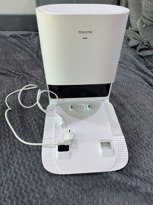 Продам ксеоми пылесос wifi