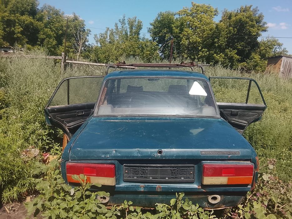 Продам. Ваз 2107.