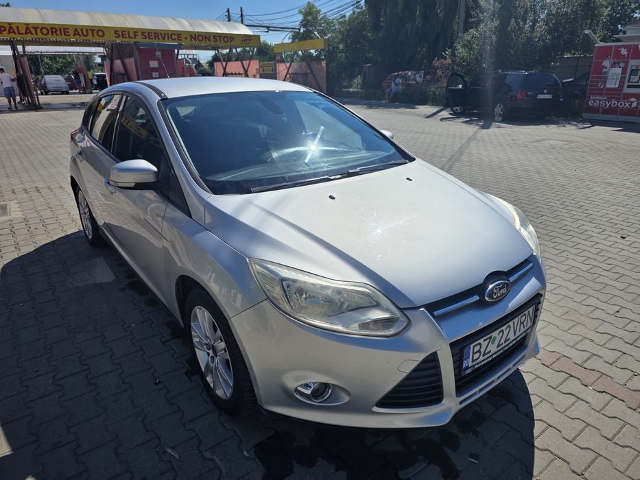 FORD Focus 2011 — imagine 2