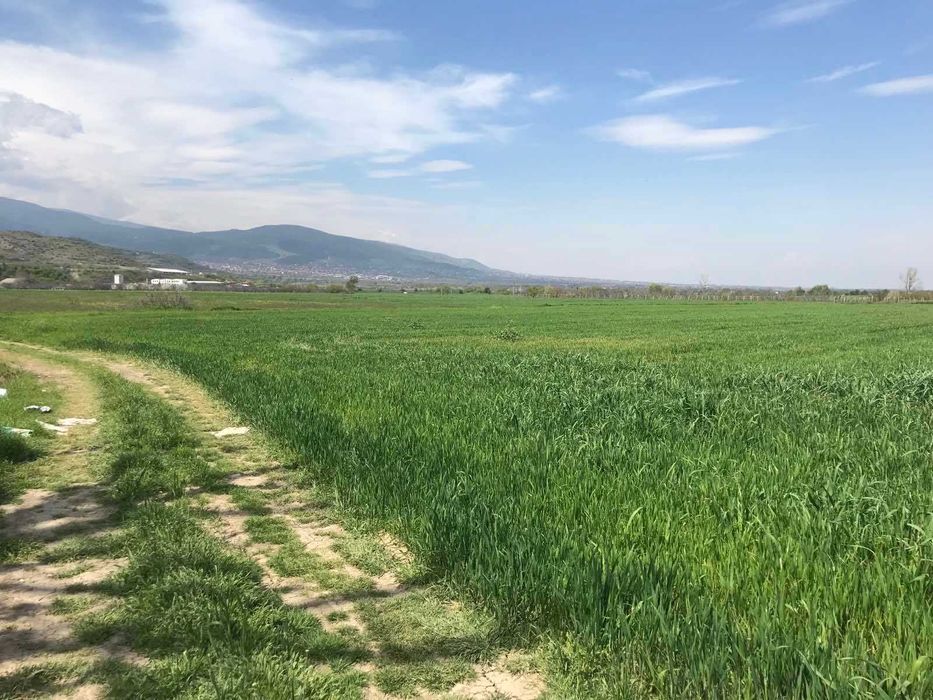 Имот 2 дка близо до Долни Воден