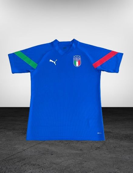 Мъжка тениска Puma Италия, размер M, нова