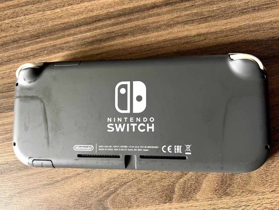 Nintendo switch lite grey + 128gb sd card