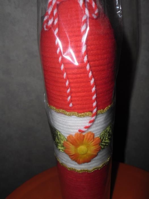 ретро различни съдове за украса или колекция