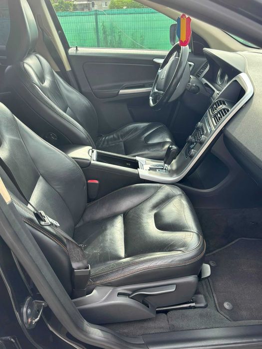 Volvo XC60 2011 2.4 D5 AWD