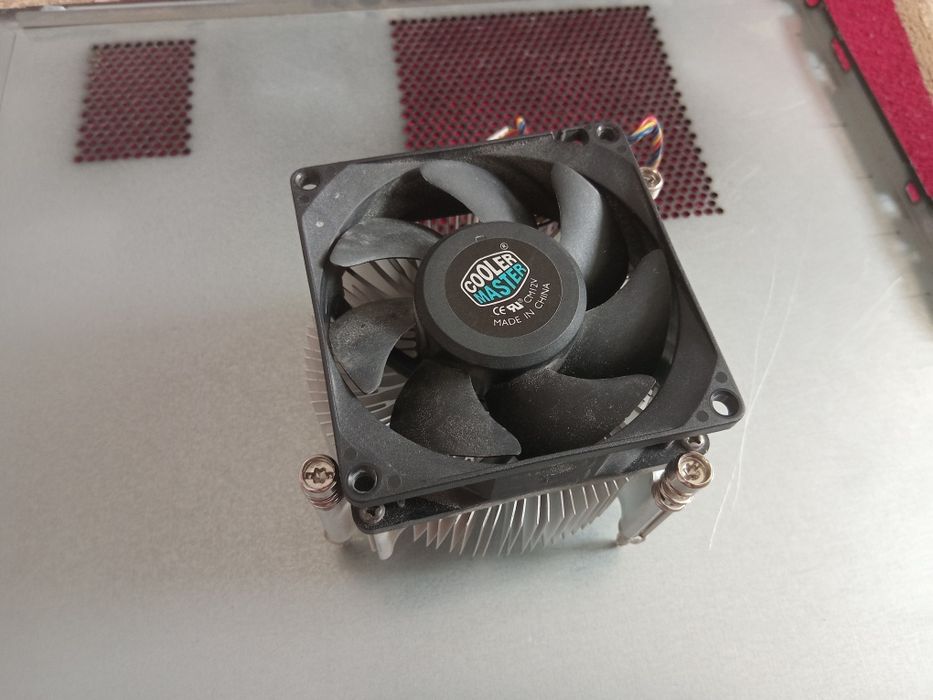 Охлаждения кулер для процессора Cooler Master