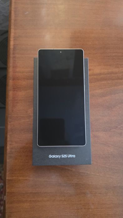 Samsung  S25 Ultra 1TB Titanium Black