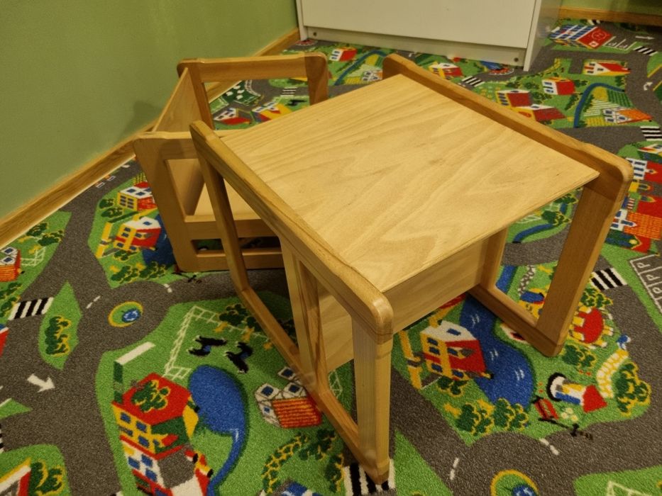 Set mobilier masa si scaun pentru copii Montessorii, lemn, stare buna