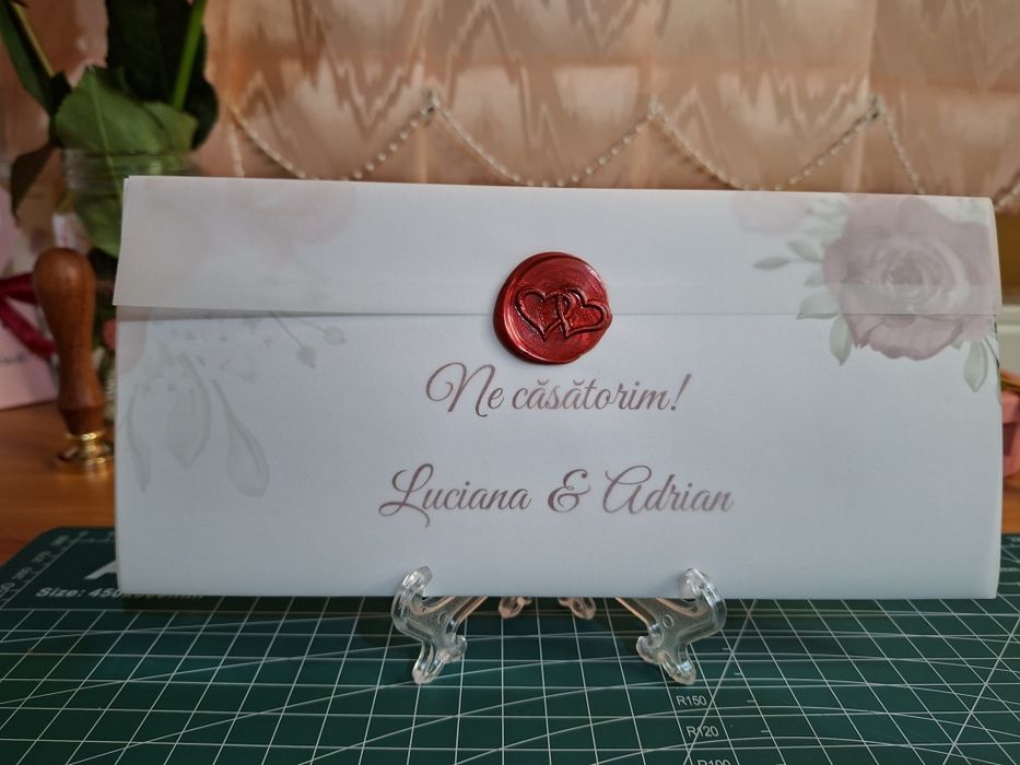 Realizez invitatii nuntă și botez