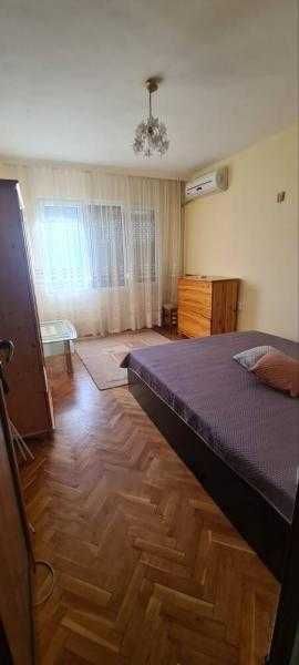 Дава се под наем Двустаен апартамент в Бургас, Славейков - 56 кв.м за 306 € - Снимка #4