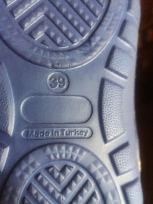Срочно! Кроксы 39 разм качественные, мягкие,  Турция,!