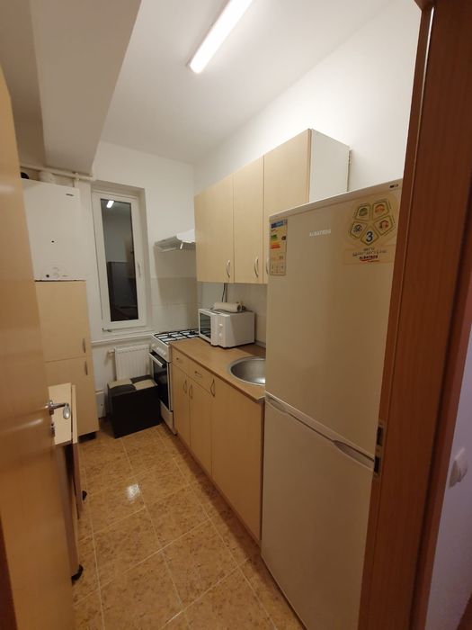 Închiriez garsoniera în Alma,Turnisor, cu balcon complet mobilată