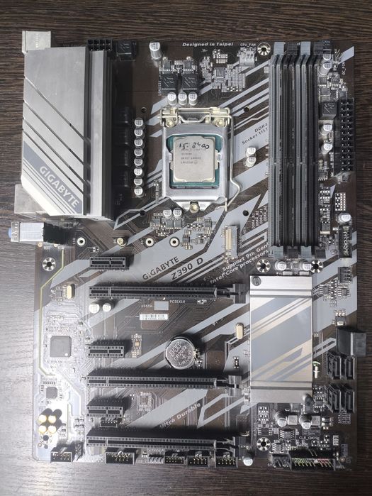 Gigabyte Z390+i5 8400