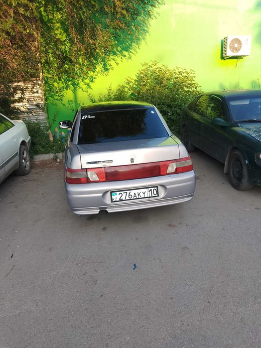 Продам ваз 2110.
