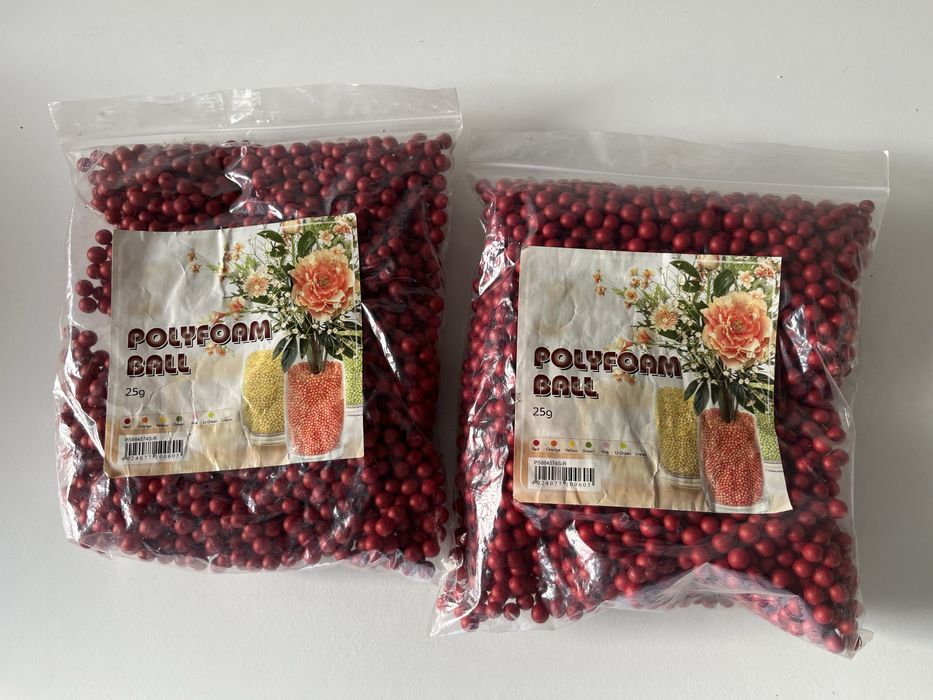 ПОДАРЯВАМ Коледни Декорации и Съдове