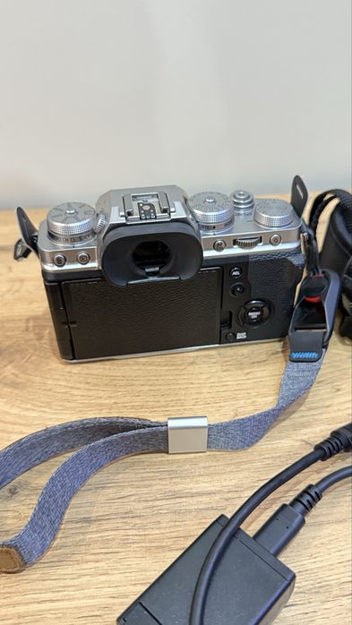 Fujifilm X-T4 ( боди)