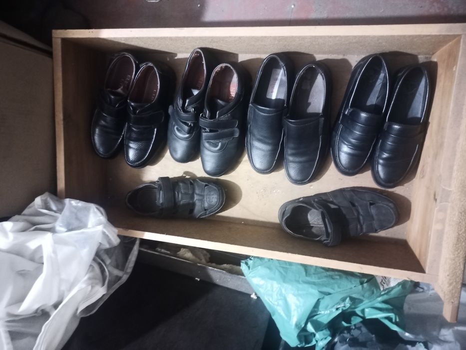 Обувь для школы б/у 1000