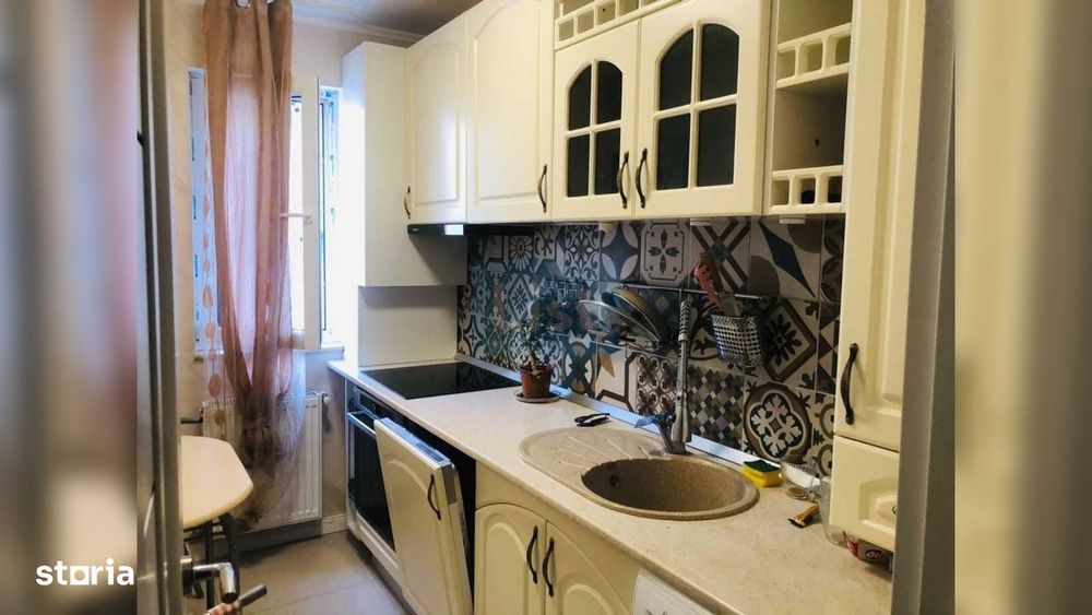 Apartament in zona Vivo de vanzare