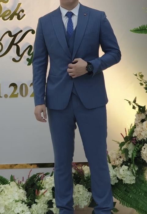 Мужской костюм