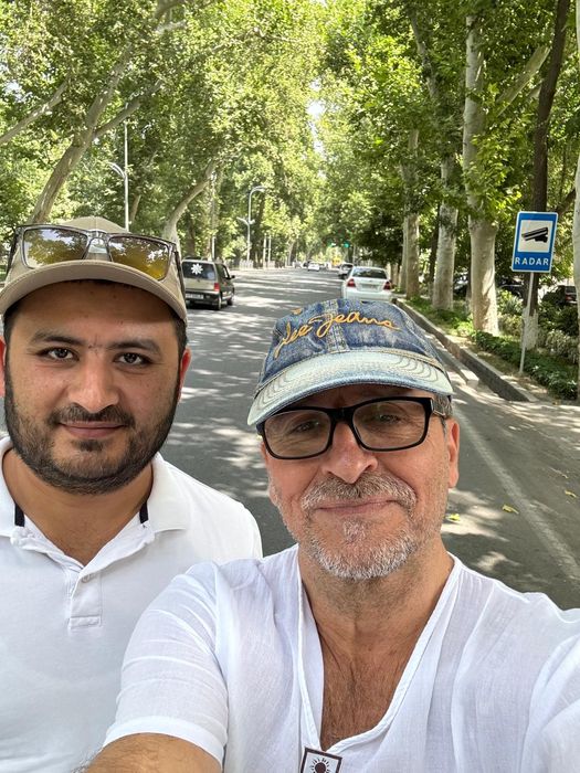 Гид с арабским, английским, русским, персидским языком по Самарканду с