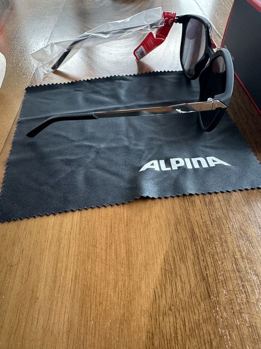 слънчеви очила Alpina Fleek (A8736.4.32).