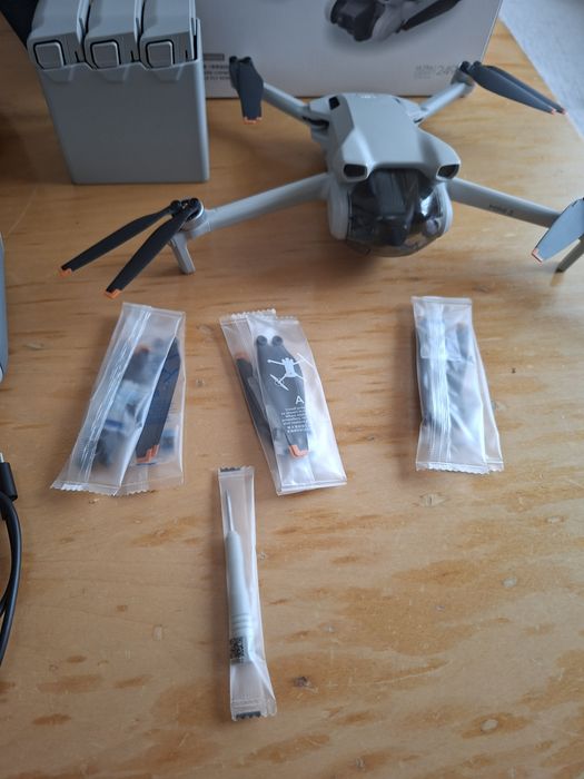 DJI Mini 3 Fly More Combo