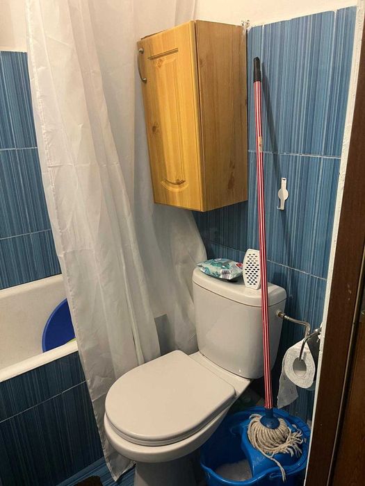 Vind apartament strada borsecului nr x12