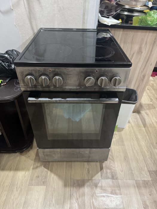 Продам плиту электническую