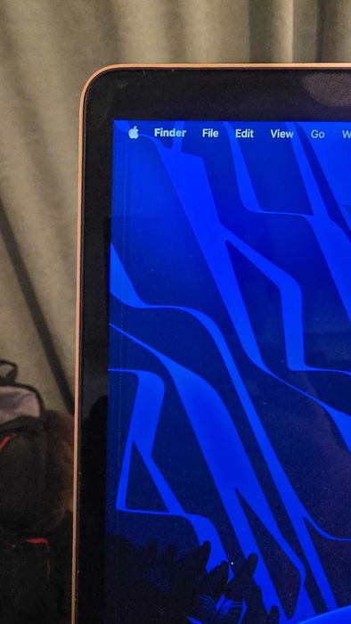 Apple Macbook Air M1 8GB RAM, 256GB,  display defect dar functional.