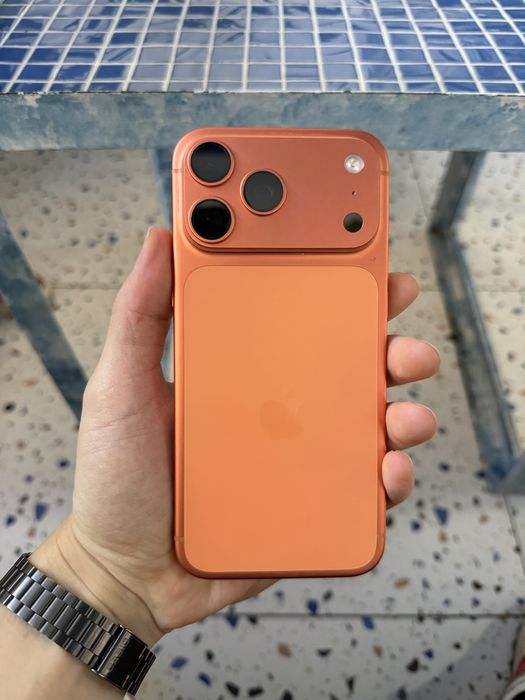 iPhone 17 Pro max 256 gb в идеальном состоянии