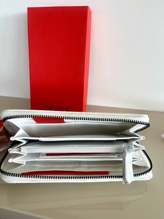 Valentino By Mario Valentino дамско портмоне - DIVINA Бяло -НОВО