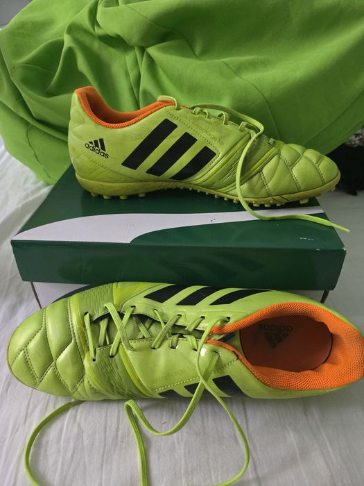 Футболни обувки Adidas Nitrocharge 3