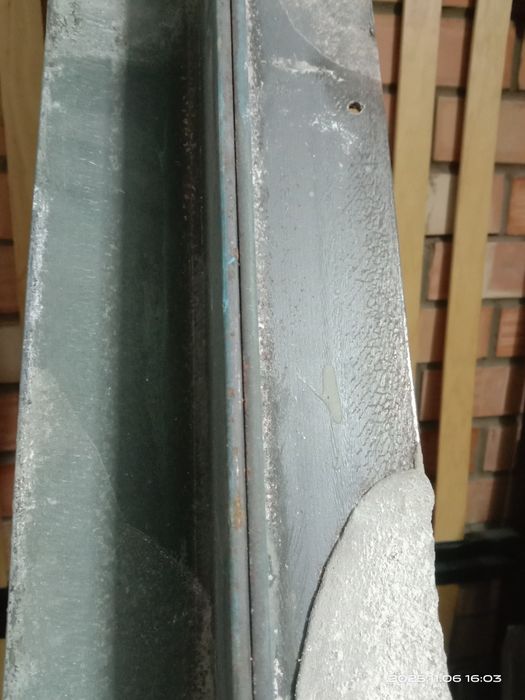 Метеллическая перемычка из уголка