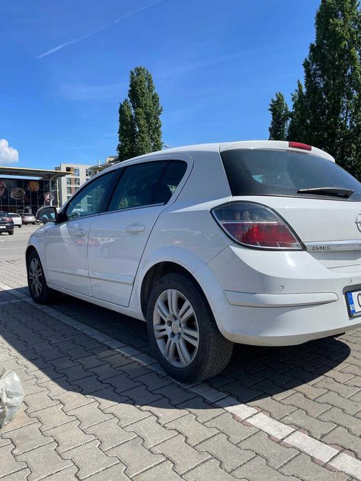 OPEL Astra 2009 — imagine 3