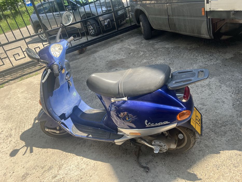 Scuter Vespa 49 cm 3 max 49km/h