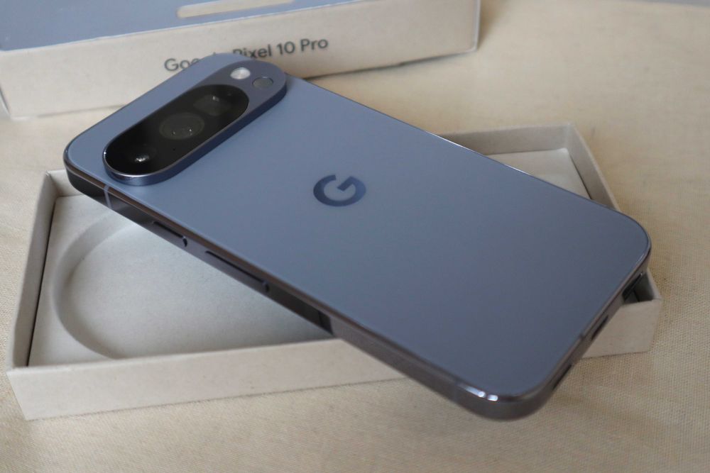 Google Pixel 10 Pro 16GB/256GB. Идеальное состояние. USA