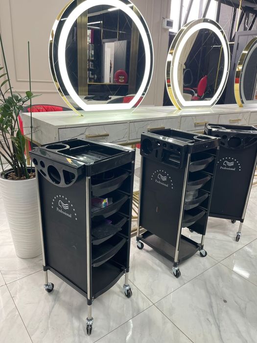 Салонның заттары сатылады.