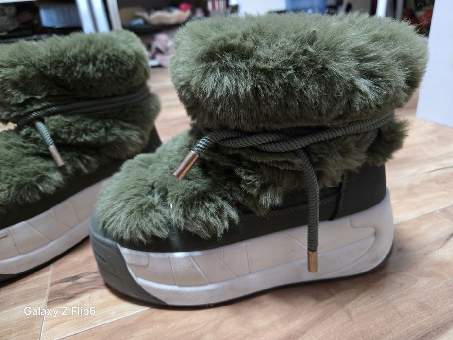 Ботуши с плюш 38 размер