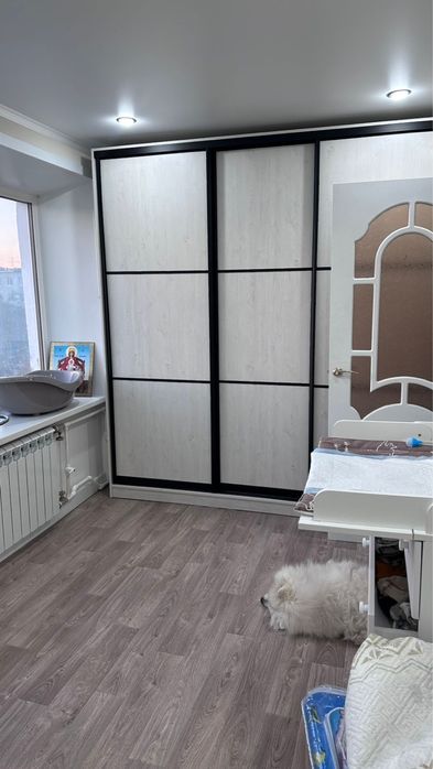 Продам трехкомнатную район кольца