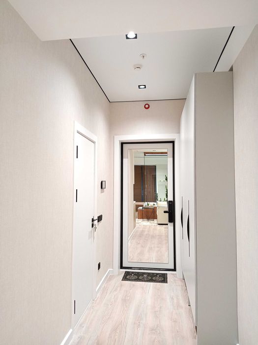 Yu  Предлагается в аренду студия на 5 этаже ЖК U-Tower евроремонт