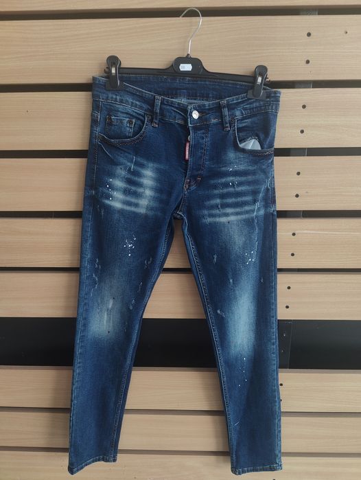 (DSQUARED2), model 42.16 (sau 4216), slim/skinny fit