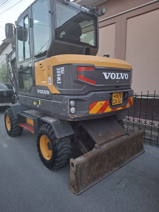 Ekskavatr sotiladi 60tali volvo