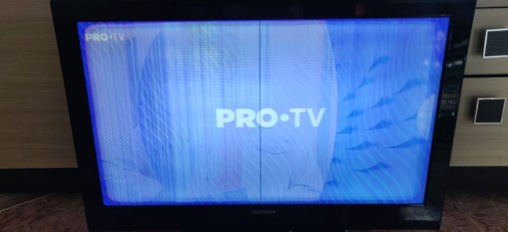 Televizor LCD pentru piese