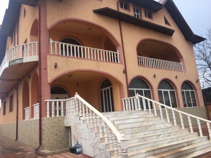 Vanzare Vila Prezidentiala - Dn1b