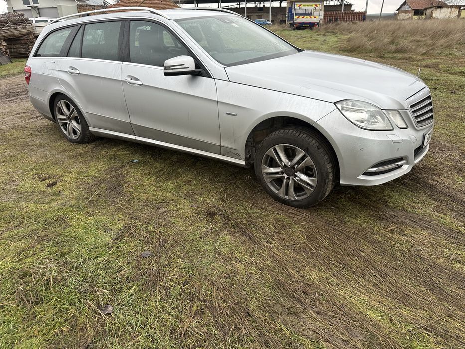 НА ЧАСТИ Mercedes-benz E350cdi W212 mercedes е класа в212 ом642852