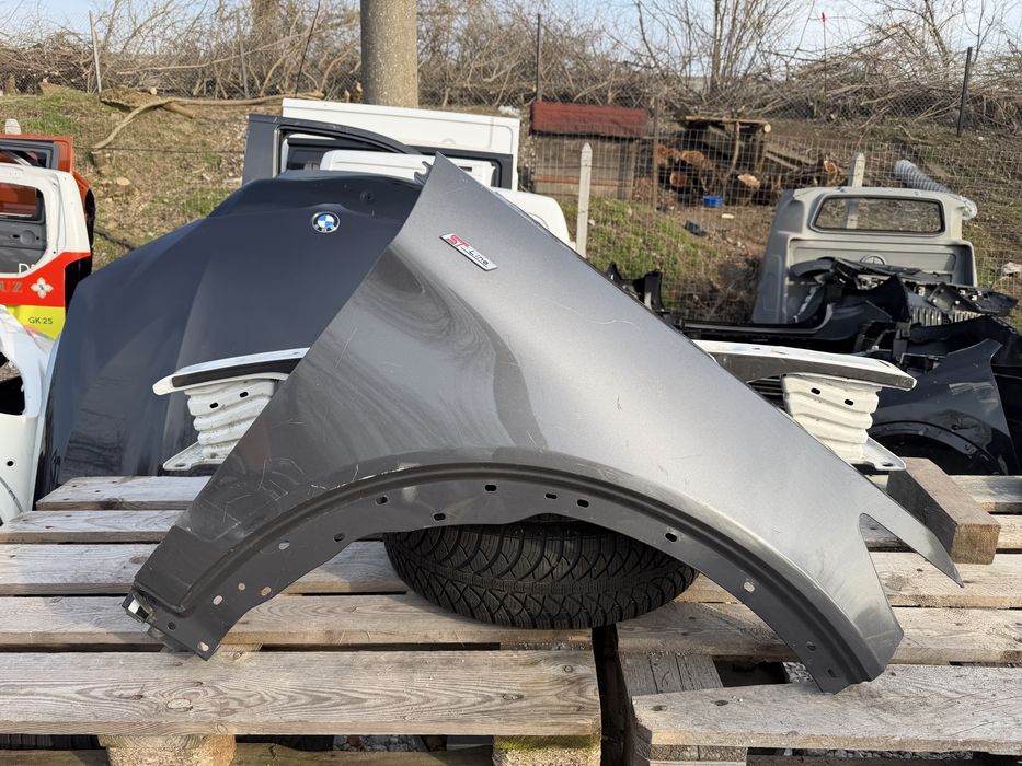 Калник Ford Explorer 2020 год.-