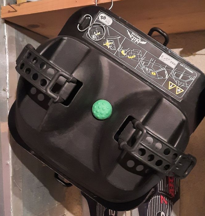 Ски и ски оборудване