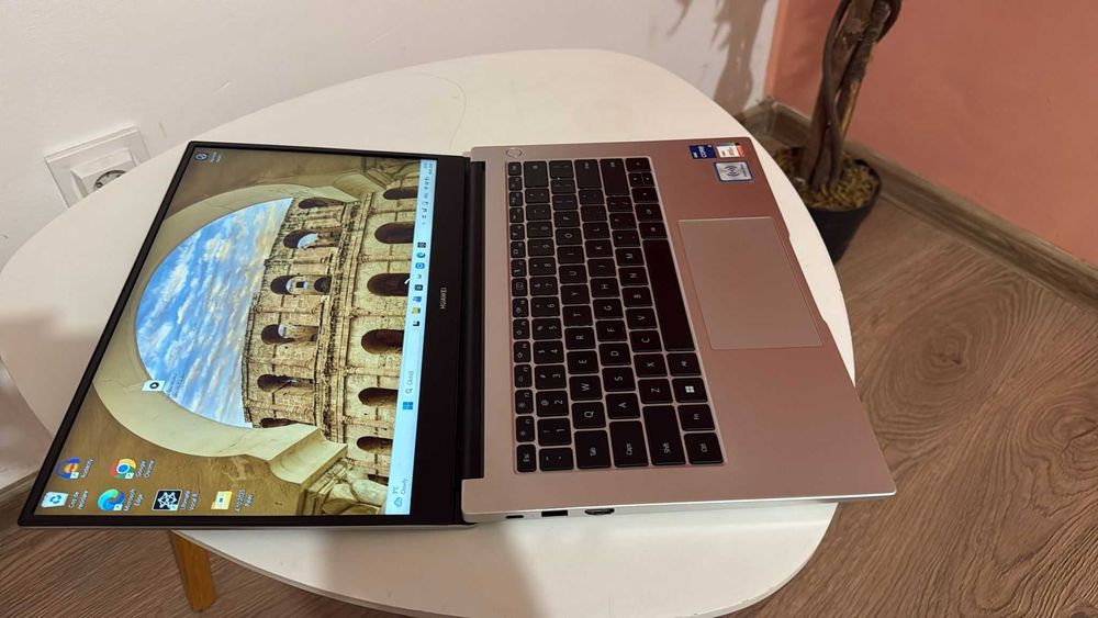 Huawei MateBook D 14 – i5 Gen 11 | 8GB RAM | 512GB SSD | Windows 11