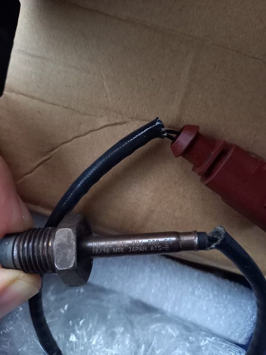 Skoda Rapid 2017 04L 906 088 CS senzor temperatura gaze