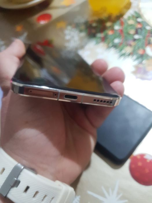 De vânzare  Honnor Magic 6  Pro